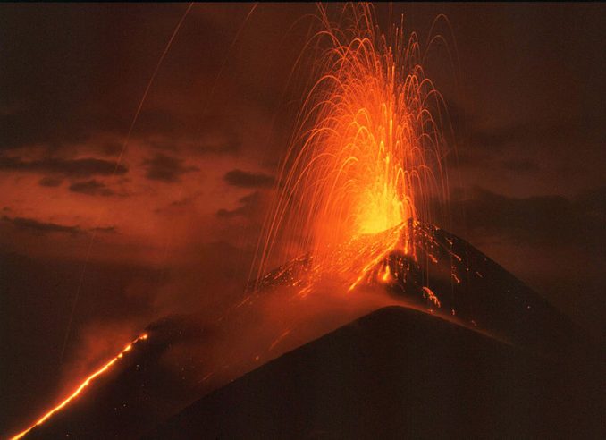 pacaya lava