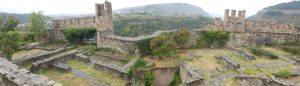 plus-size backpacker bulgaria veliko tarnovo tsarevets fortress